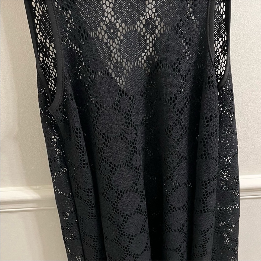 Jordan Taylor Black Crochet V‑Neck Fringe Swim Coverup - Picture 4 of 6